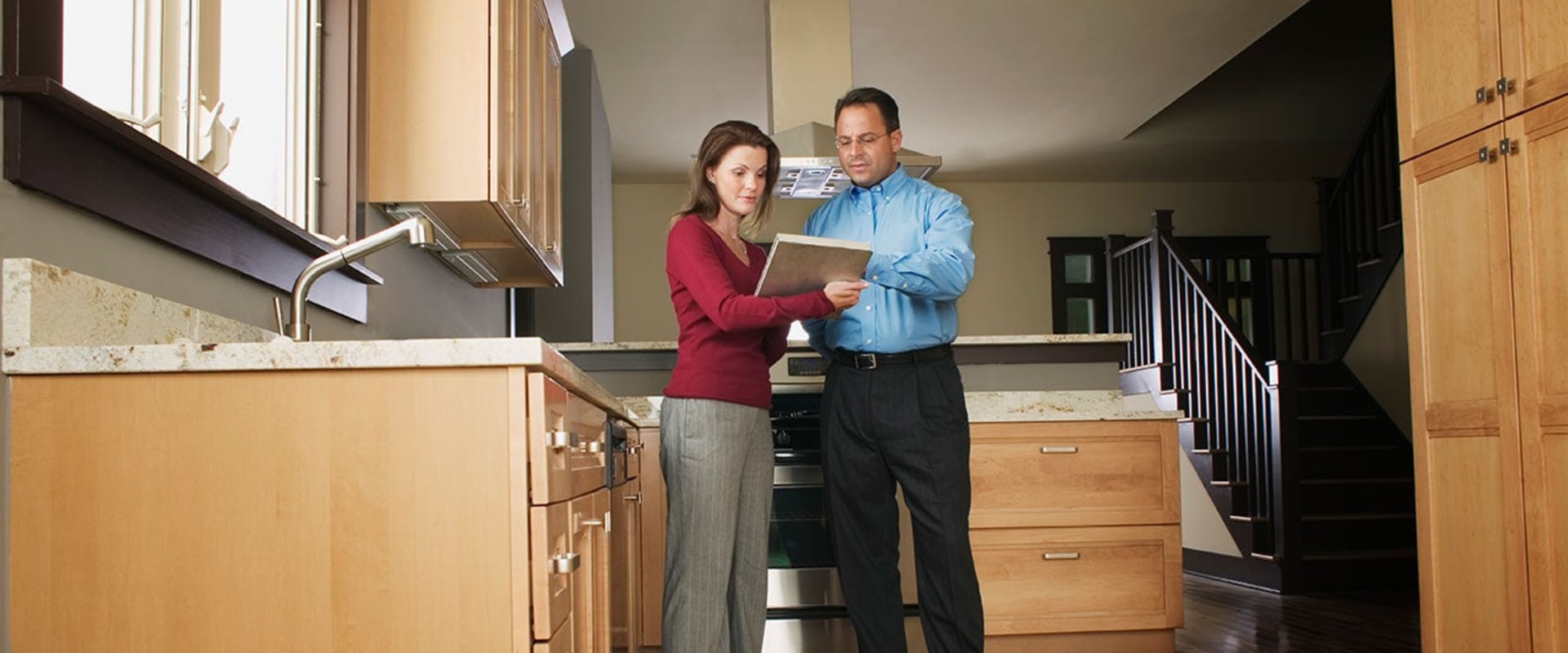 Buyer's Agent vs. Listing Agent: Understanding the Differences