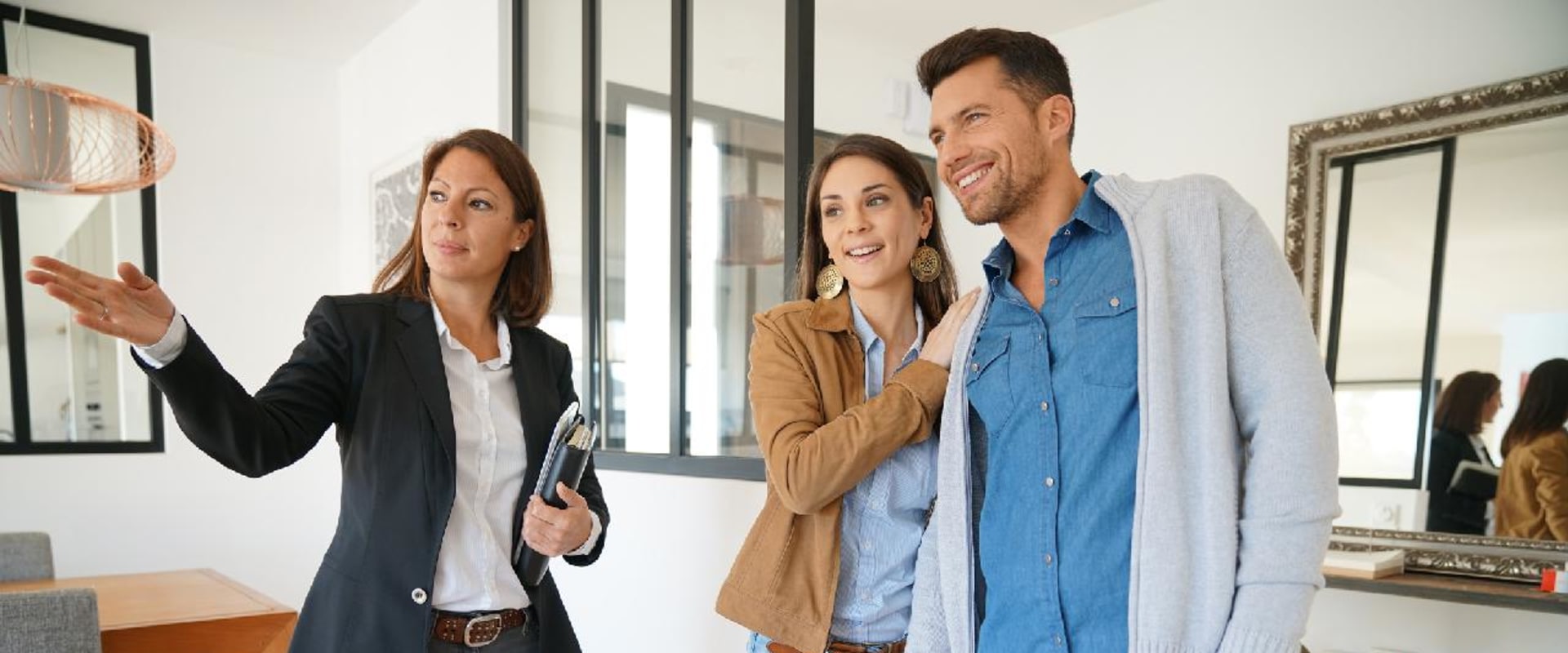 Real Estate Agent Services: What You Need to Know